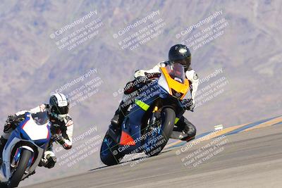 media/Oct-01-2023-SoCal Trackdays (Sun) [[4c570cc352]]/Turn 9 Set 2 (10am)/